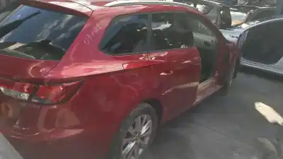 Veículo de Sucata seat leon st (5f8) x-perience titan desert do ano 2018 alimentado ddy