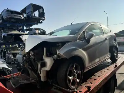 Veículo de Sucata ford fiesta (cb1) ambiente do ano 2012 alimentado psa