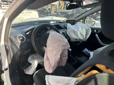 Veículo de Sucata ford fiesta (cb1) ambiente do ano 2012 alimentado psa