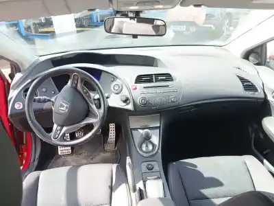 Veículo de Sucata honda civic viii hatchback (fn, fk) 2.2 ctdi (fk3) do ano 2009 alimentado n22a2