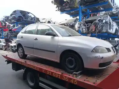 Veículo de Sucata seat ibiza iii (6l1) 1.9 tdi do ano 2003 alimentado atd,axr,bmt