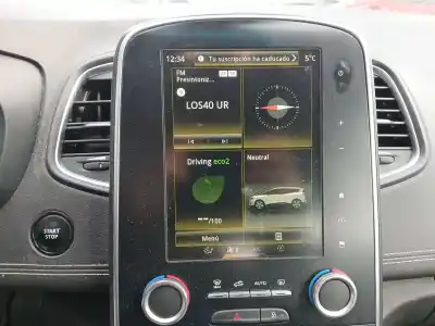 Veículo de Sucata renault grand scénic iv (r9_) 1.6 dci 130 do ano 2018 alimentado r9m 409