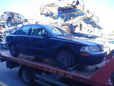 Veículo de Sucata volvo s40 i (644) 1.9 td do ano 1998 alimentado d 4192 t