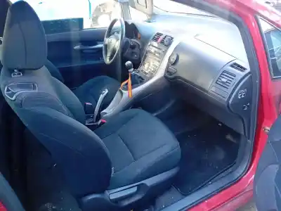 Verschrottungsfahrzeug toyota auris (_e15_) 1.4 d-4d (nde150_) des jahres 2009 angetrieben 1nd-tv