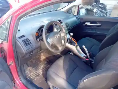 Verschrottungsfahrzeug toyota auris (_e15_) 1.4 d-4d (nde150_) des jahres 2009 angetrieben 1nd-tv