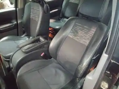 Veículo de Sucata renault scenic ii confort dynamique do ano 2005 alimentado f9q812