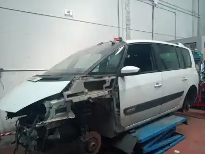 Veículo de Sucata renault espace iv (jk0) grand espace dynamique do ano 2007 alimentado m9r740