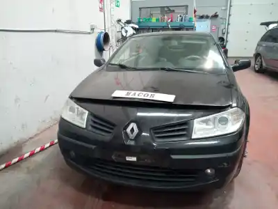 Verschrottungsfahrzeug renault megane ii coupe authentique 106 cv / 78 kw des jahres 2006 angetrieben k9kp7