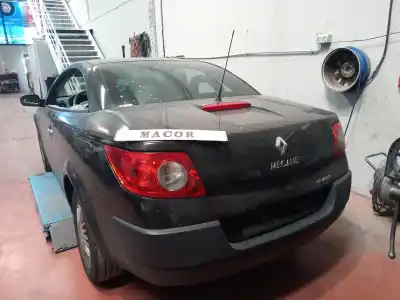 Verschrottungsfahrzeug renault megane ii coupe authentique 106 cv / 78 kw des jahres 2006 angetrieben k9kp7