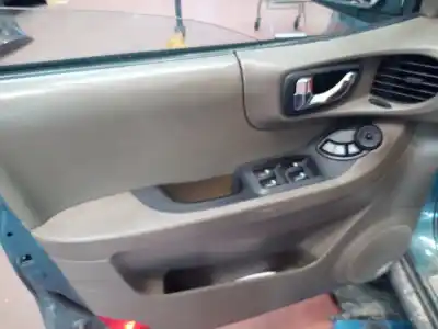 Veículo de Sucata hyundai santa fe (sm) 2.0 gls crdi do ano 2004 alimentado d4ea