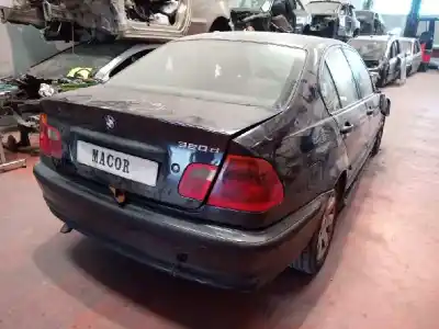 Veicolo di demolizione bmw serie 3 berlina (e46) 320d dell'anno 2001 alimentato m47204d1