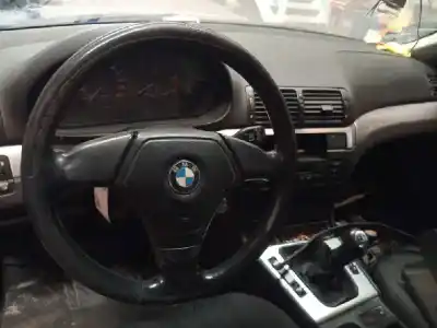 Veicolo di demolizione bmw serie 3 berlina (e46) 320d dell'anno 2001 alimentato m47204d1