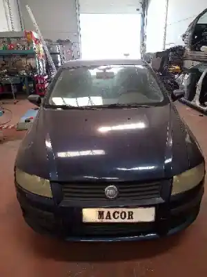 Veicolo di demolizione FIAT STILO (192) 1.9 JTD CAT dell'anno 2002 alimentato 192A1000