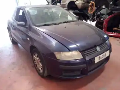Sloopvoertuig fiat stilo (192) 1.9 jtd cat van het jaar 2002 aangedreven 192a1000