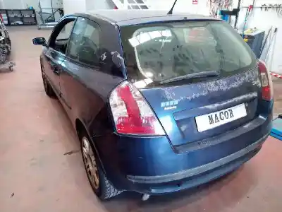 Sloopvoertuig fiat stilo (192) 1.9 jtd cat van het jaar 2002 aangedreven 192a1000
