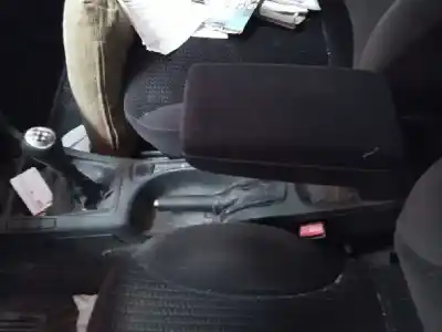 Sloopvoertuig fiat stilo (192) 1.9 jtd cat van het jaar 2002 aangedreven 192a1000