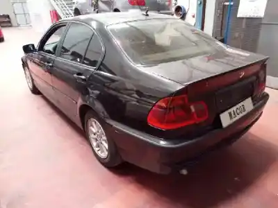 Veículo de Sucata bmw serie 3 berlina (e46) 320d do ano 2001 alimentado m47204d1