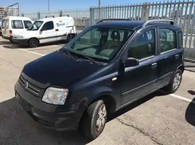 Veicolo di demolizione fiat panda (169) 1.2 8v dynamic dell'anno 2001 alimentato 188a4000