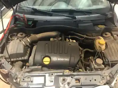 Veículo de Sucata opel tigra twintop (x04) 1.8 (r97) do ano 2019 alimentado z18xe