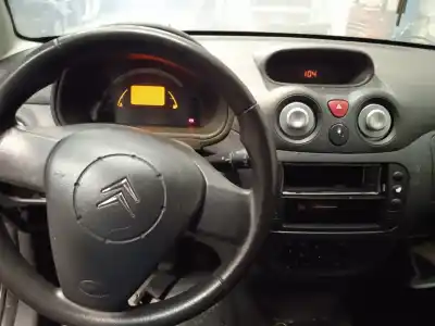 Veículo de Sucata citroen c3 pluriel 1.4 do ano 2005 alimentado kfv