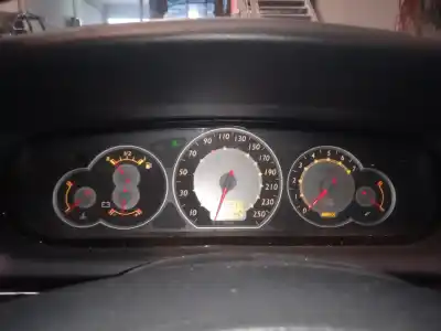 Veículo de Sucata citroen c5 berlina 2.0 exclusive do ano 2005 alimentado dw10bted4