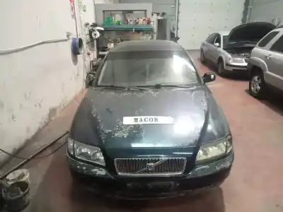 Здавання транспортного засобу volvo s80 berlina d5 року 2002 потужний d5244t