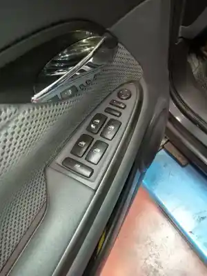 Veículo de Sucata fiat croma (194_) 1.9 d multijet (194axb1b) do ano 2007 alimentado 939a1000