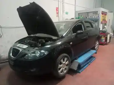 Veículo de Sucata seat leon (1p1) 2.0 tdi 16v do ano 2009 alimentado bkd