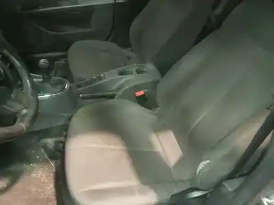 Veículo de Sucata seat leon (1p1) 2.0 tdi 16v do ano 2009 alimentado bkd