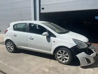 Sloopvoertuig opel corsa d sport 95 cv / 70 kw van het jaar 2012 aangedreven a13dtr