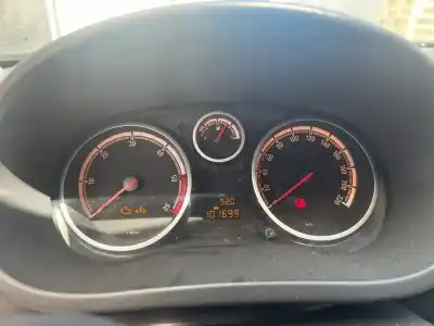 Sloopvoertuig opel corsa d sport 95 cv / 70 kw van het jaar 2012 aangedreven a13dtr