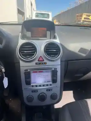 Sloopvoertuig opel corsa d sport 95 cv / 70 kw van het jaar 2012 aangedreven a13dtr