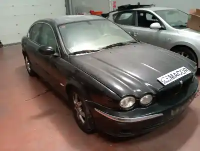Sloopvoertuig jaguar x-type i (x400) 2.5 v6 a las 4 ruedas van het jaar 2004 aangedreven xb