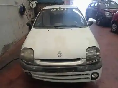 Утилизация автомобиля RENAULT CLIO II FASE I (B/CBO) 1.2 года 1999 питание D7F720