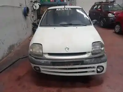 Здавання транспортного засобу renault clio ii fase i (b/cbo) 1.2 року 1999 потужний d7f720