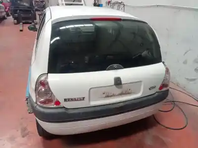 Здавання транспортного засобу renault clio ii fase i (b/cbo) 1.2 року 1999 потужний d7f720