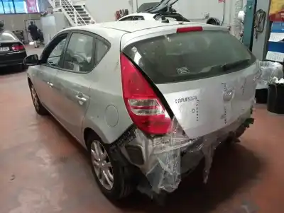 Veículo de Sucata hyundai i30 comfort do ano 2008 alimentado g4fc