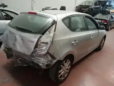 Veículo de Sucata hyundai i30 comfort do ano 2008 alimentado g4fc