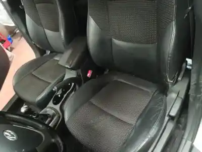 Veículo de Sucata hyundai i30 comfort do ano 2008 alimentado g4fc