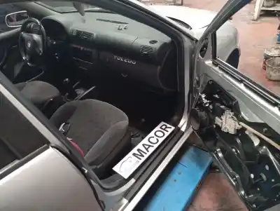 Veículo de Sucata seat toledo (1m2) signo do ano 2002 alimentado asv