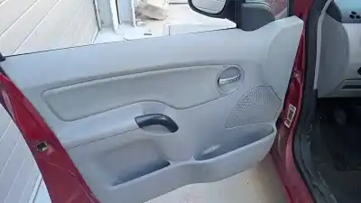 Veículo de Sucata citroen c3 1.4 hdi (68 cv) 1.4 hdi do ano 2003 alimentado 8hxdv4td