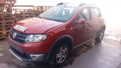 Veículo de Sucata dacia sandero stepway do ano 2014 alimentado h4ba400