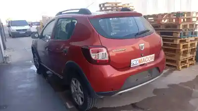 Veículo de Sucata dacia sandero stepway do ano 2014 alimentado h4ba400