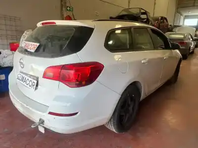 Vehicul casat opel astra j sports tourer enjoy al anului 2011 alimentat a17dtr