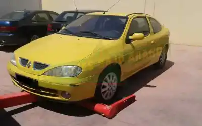 Veicolo di demolizione RENAULT MEGANE I COUPE FASE 2 (DA..) 1.9 dCi Diesel CAT 102 CV / 75 KW dell'anno 2002 alimentato F9Q K7