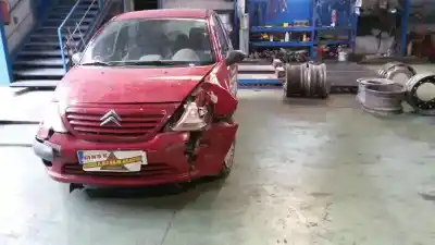 Veículo de Sucata CITROEN C3 1.4 HDI (68 CV) 1.4 HDi do ano 2004 alimentado 8HX