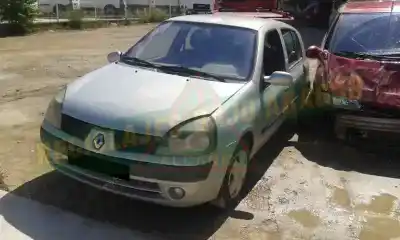 Здавання транспортного засобу RENAULT CLIO II FASE II (B/CB0) 1.5 dCi Diesel 65 CV / 48 KW року 2001 потужний K9K A7