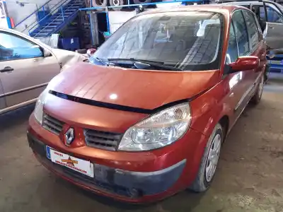 Veicolo di demolizione renault scénic ii (jm0/1_) 1.6 (jm0c jm0j jm1b) dell'anno 2004 alimentato k4m t7