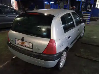 Утилизация автомобиля renault clio ii fase i (b/cbo) 1.6 initiale (b/cbod) 90 cv / 66 kw года 1999 питание k7m