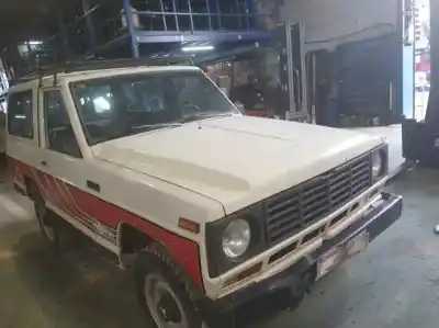 Veicolo di demolizione nissan patrol (k/w160) 2.8 dell'anno 1984 alimentato md27ha